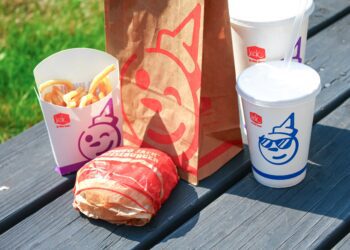 Jack in the Box plans to close up to 200 locations