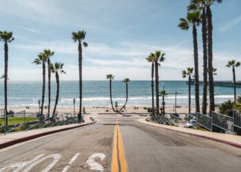 Representatives urge more funding to make our beaches safe for swimming