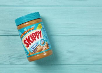 Hormel Foods announces leadership changes, Jeffrey Ettinger returns as interim CEO