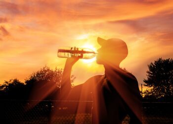 Extreme heat is miserable and dangerous. It’s also making us age faster - CEO North America Extreme heat is miserable and dangerous. It’s also making us age faster