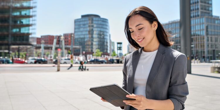 How Companies Benefit From Sharing Data - CEO North America How Companies Benefit From Sharing Data