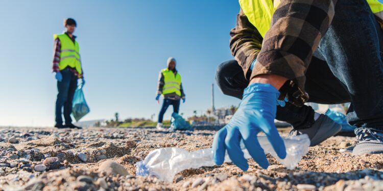 How communities are reducing the growth of plastic litter - CEO North America How communities are reducing the growth of plastic litter
