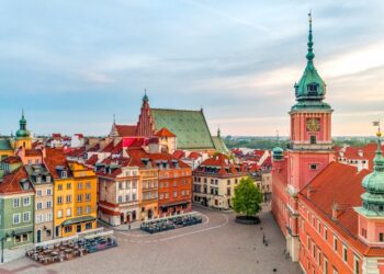 A beginner’s guide to Poland - CEO North America A beginner’s guide to Poland