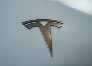 BYD outpaces Tesla in European sales