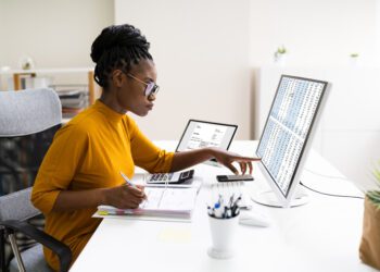 AI Is Reshaping Accounting Jobs by Doing the “Boring” Stuff - CEO North America AI Is Reshaping Accounting Jobs by Doing the “Boring” Stuff
