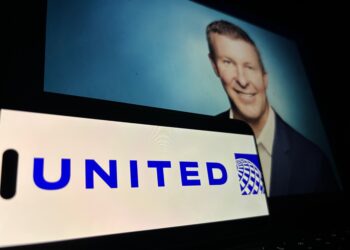 United Airlines CEO Scott Kirby says prolonged U.S. shutdown could harm industry - CEO North America United Airlines CEO Scott Kirby says prolonged U.S. shutdown could harm industry