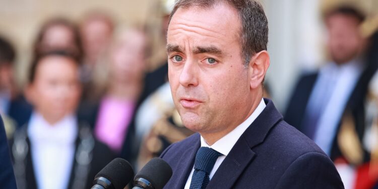 French stocks tumble as PM resigns after 27 days - CEO North America French stocks tumble as PM resigns after 27 days