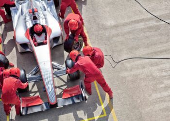 How to lead a high-performance team - CEO North America How to lead a high-performance team