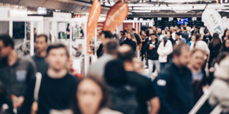 The U.S. added 42,000 private-sector jobs to the economy - CEO North America The U.S. added 42,000 private-sector jobs to the economy