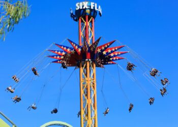 Six Flags appoints new President and CEO, John Reilly - CEO North America Six Flags appoints new President and CEO, John Reilly