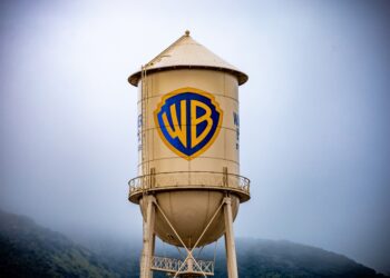 Netflix to buy Warner Bros. in $72 billion deal - CEO North America Netflix to buy Warner Bros. in $72 billion deal