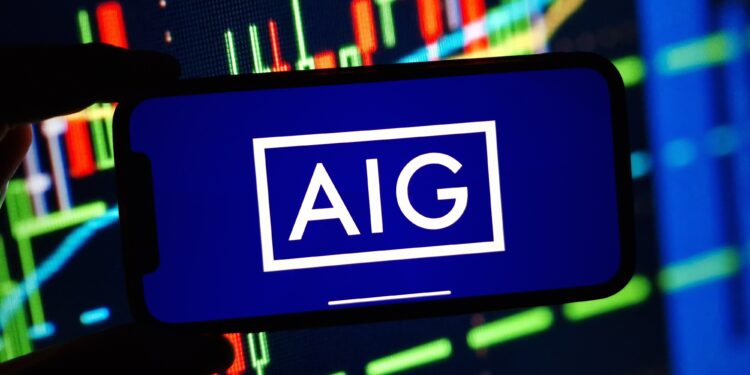 AIG announces CEO transition