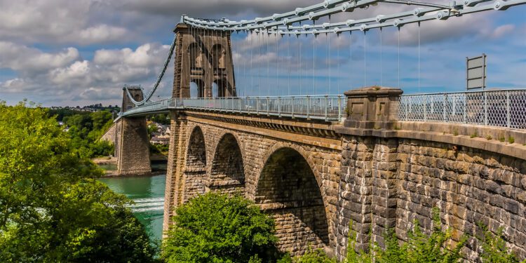 The daring bridge that rewrote the engineering rulebook 200 years ago