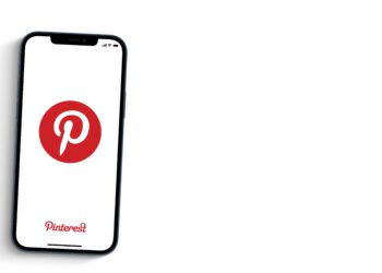 Pinterest shares surge 9% as Elliott takes $1 billion stake - CEO North America Pinterest shares surge 9% as Elliott takes $1 billion stake
