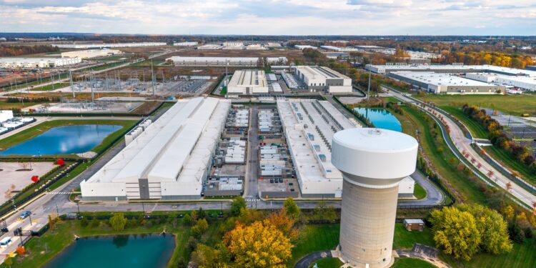 There are fixes for AI’s toll on the power grid. Here’s why they’re not happening