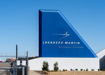 Trump hosts defense CEOs in Washington as U.S. missile reserves run low