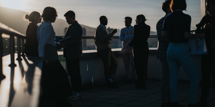 5 reasons to keep networking during a crisis