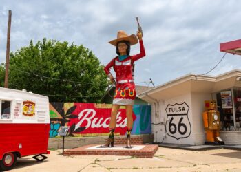 ‘Nothing behind me, everything ahead of me’: 6 essential stops along Route 66