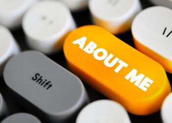Why ‘be yourself’ messaging can push job seekers away