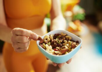 A Handful of Nuts a Day May Help Keep Blood Pressure at Bay