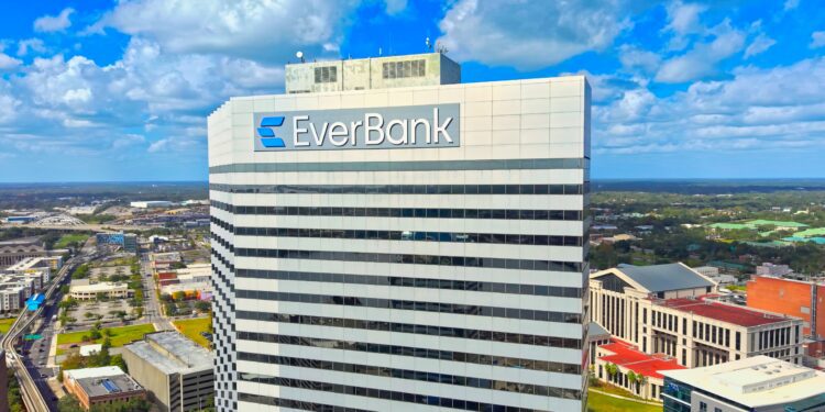 WaFd and EverBank enter into $3.9 billion merger
