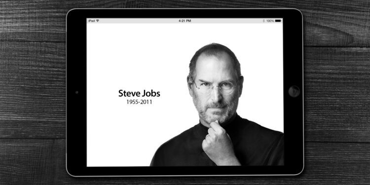 Long after Steve Jobs’ turtleneck, there’s a new tech uniform